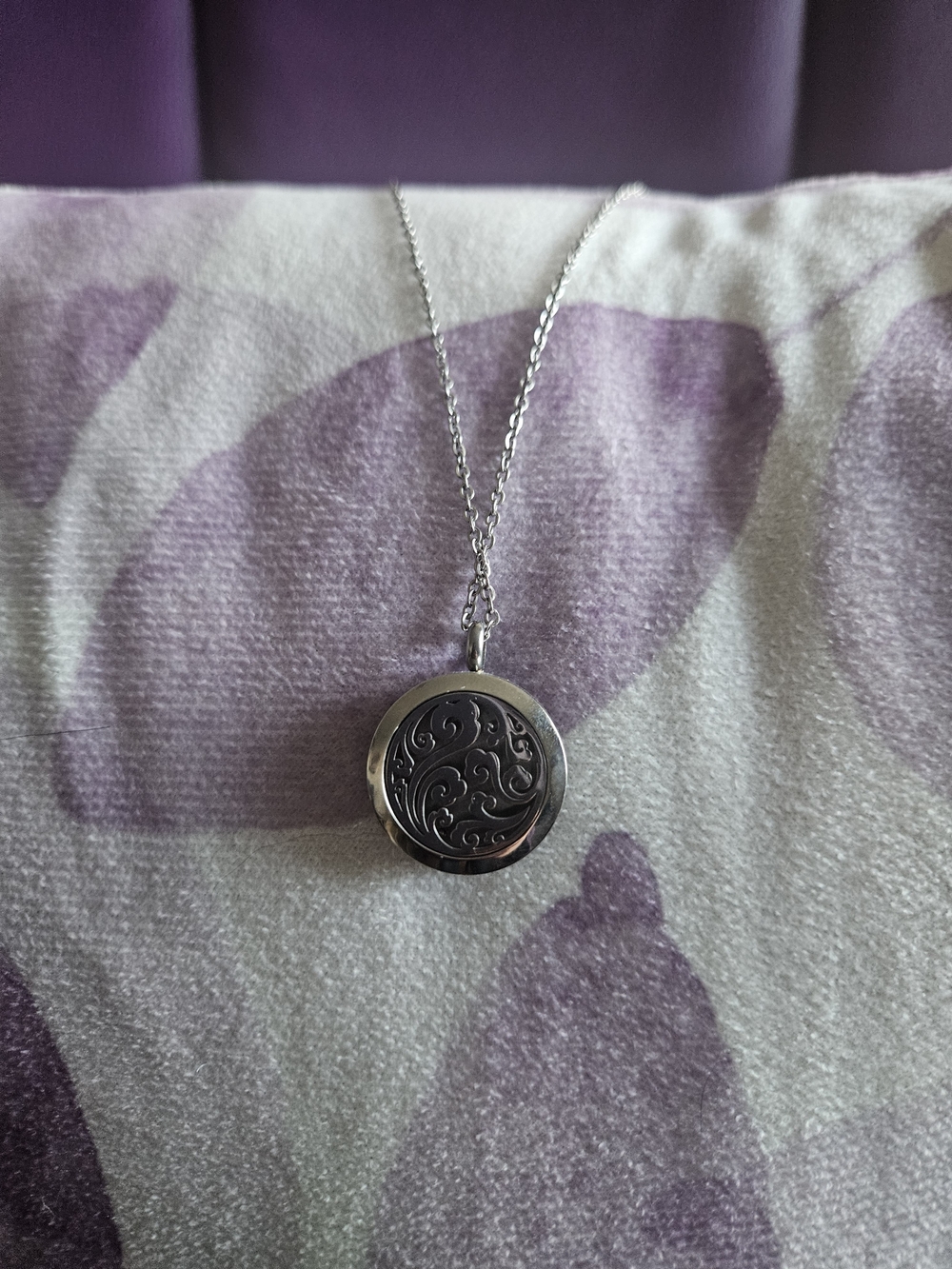 Essential Oil Sterling-Tone Swirl Filigree Round Pendant Necklace - Silver